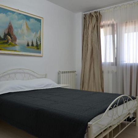Apartament Bell Confort Tulcea Exterior photo